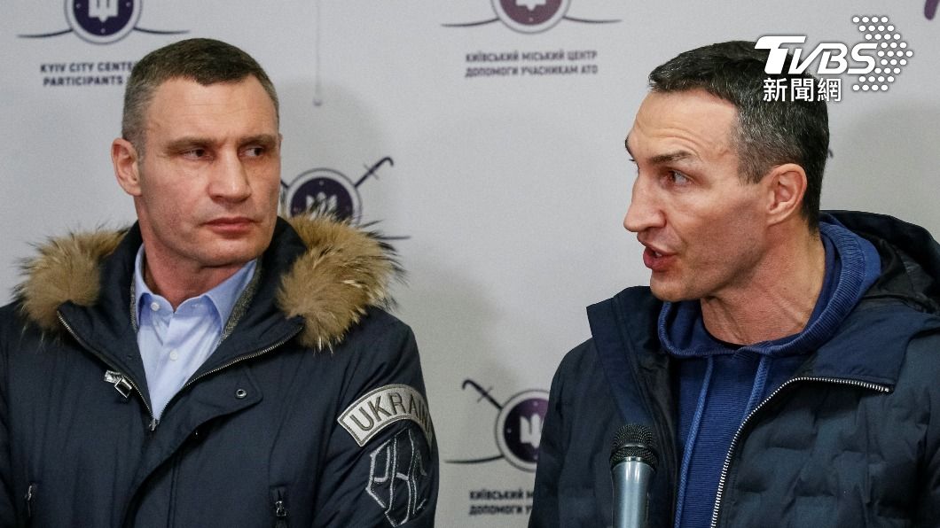 （左）基輔市長克里契科（Vitali Klitschko）。（圖／達志影像路透社）