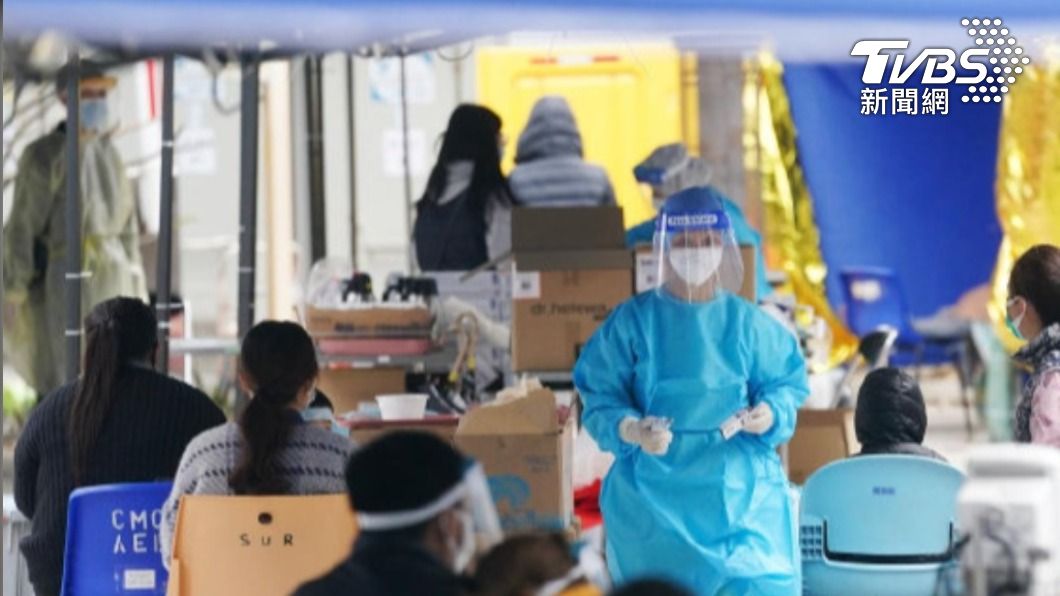 香港政府衛生署共同召集人孔繁毅今天表示，疫情有機會在3月見頂。（圖／中央社）