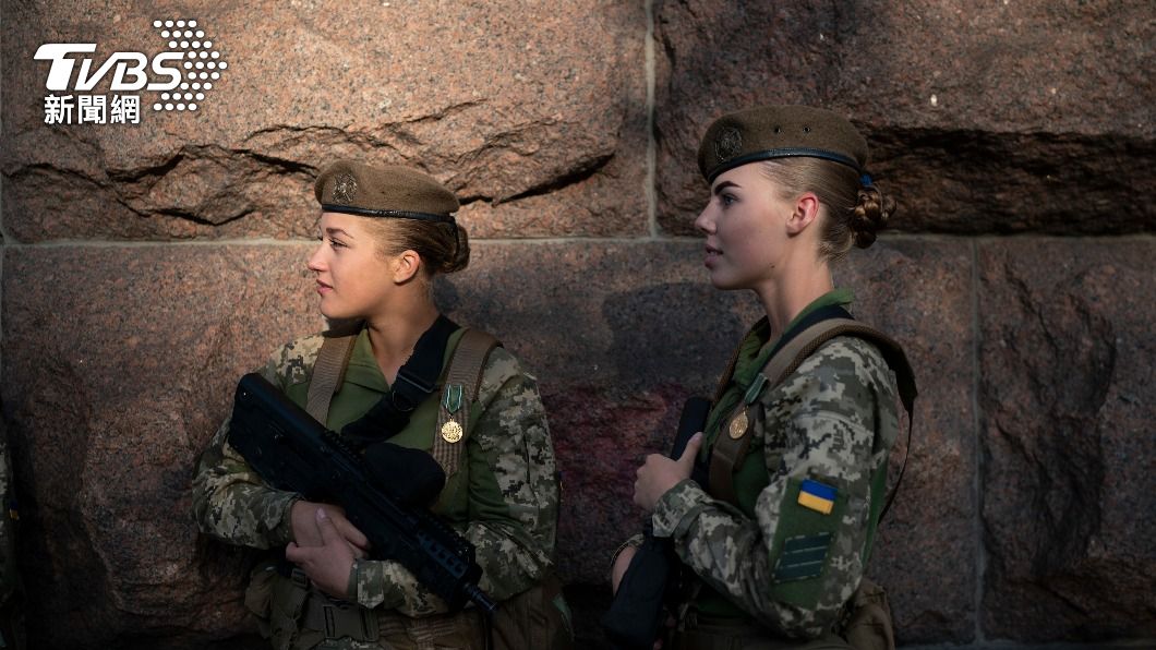 烏克蘭有許多女兵征戰。（圖／達志影像美聯社）