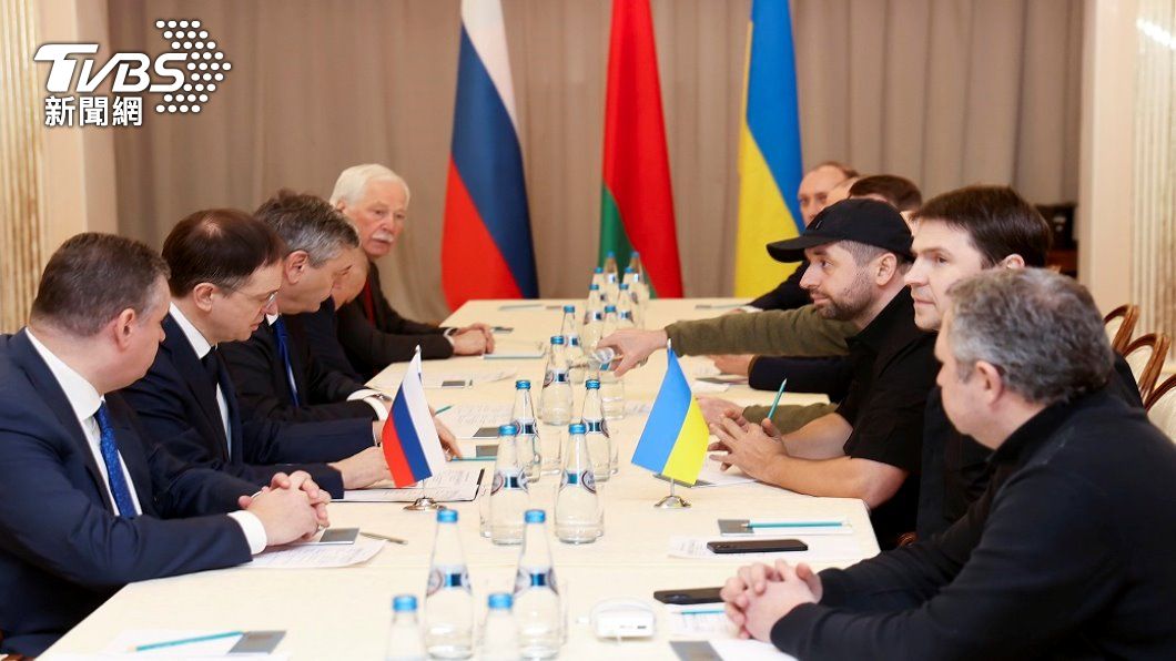 俄羅斯與烏克蘭首輪談判。（照片來源：AP）