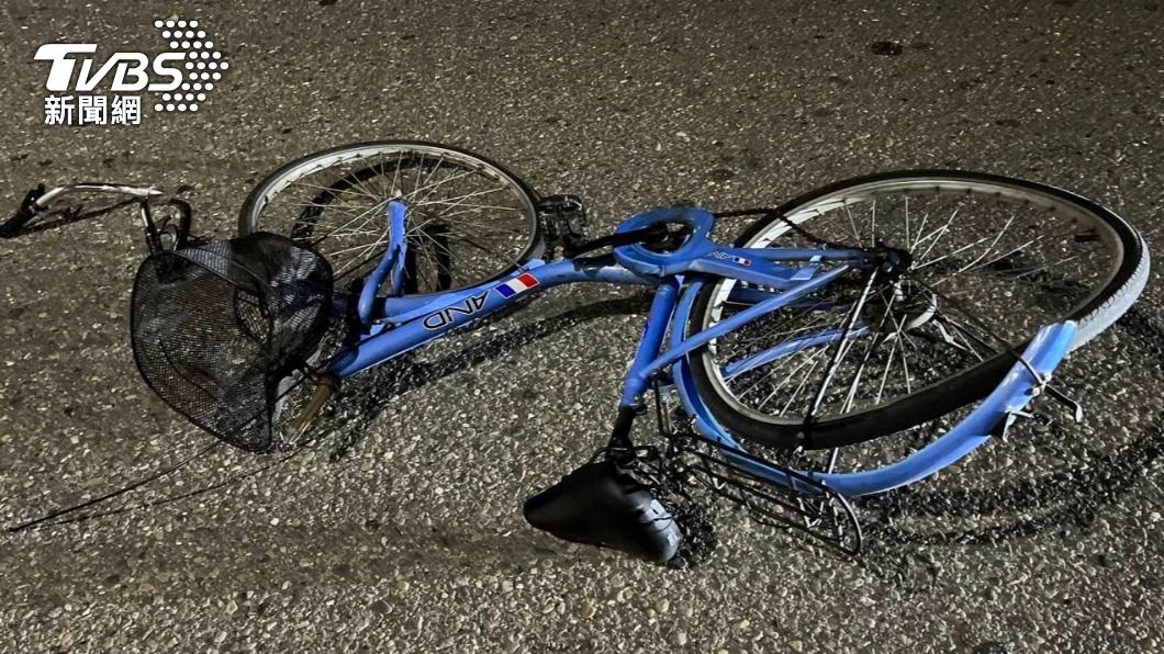 「藍色腳踏車」成了警方確認身分的關鍵。（圖／TVBS）