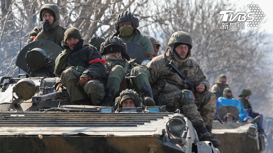 據說有俄軍對媽媽表示，大家都在蒐集烏克蘭軍的子彈，假裝遭受敵軍攻擊。（圖／達志影像路透社）