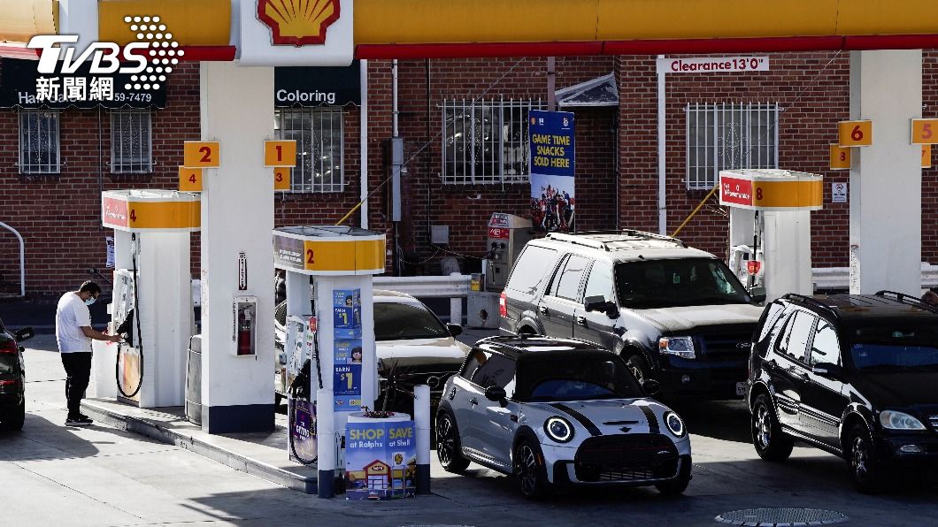 美國各地加油站近期傳出多起偷油事件。（圖／達志影像路透社）
