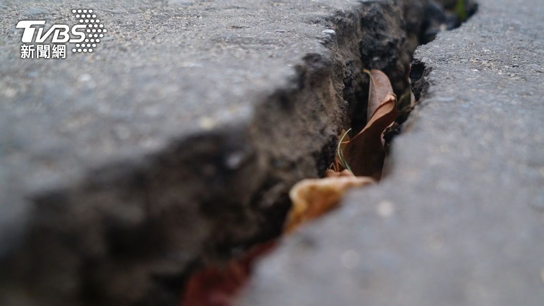 今（23）天清晨花東地區發生規模6.6有感地震是49年來的最大地震。(示意圖／shutterstock達志影像）