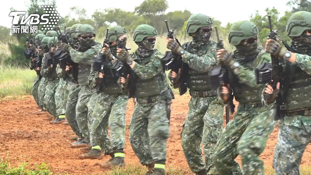 國防部表示，國軍自2023年起，將精進志願役官兵入伍、駐地、基地訓練、聯合作戰計畫演訓等階段訓練課目。（圖／TVBS）