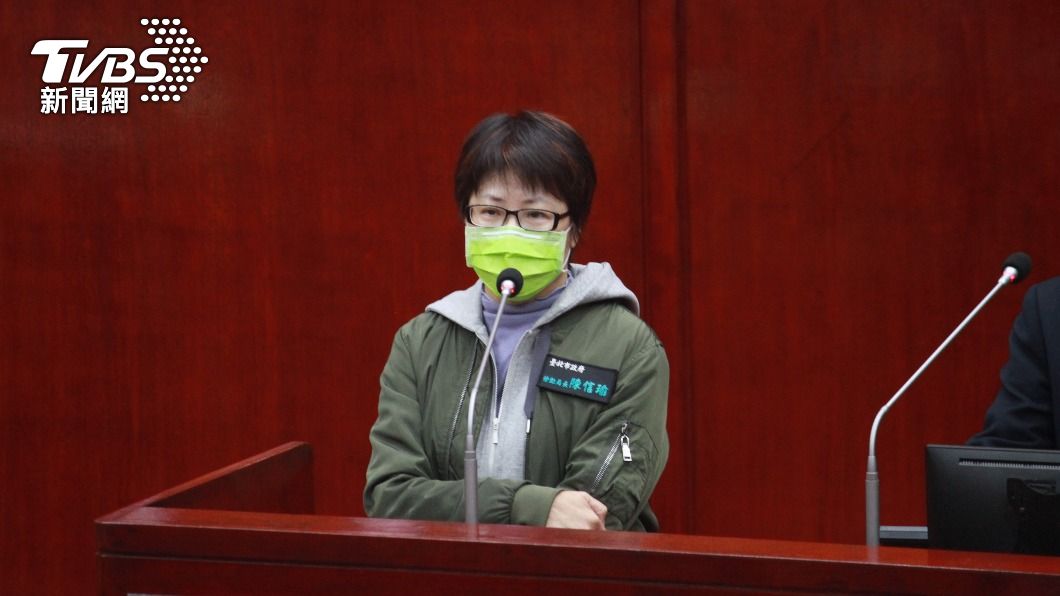台北市勞動局長陳信瑜今（28）日赴議會備詢。（圖／TVBS）
