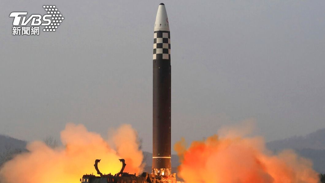 北韓潛艦7日發射了一枚彈道飛彈。（示意圖／達志影像美聯社）