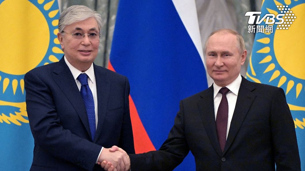 哈薩克總統托卡葉夫（左）與俄羅斯總統普欽（右）。（圖／達志影像路透社）