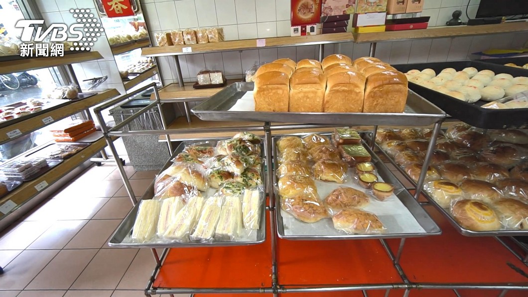 麵包店內都會販售各種口味的麵包。（圖／TVBS）