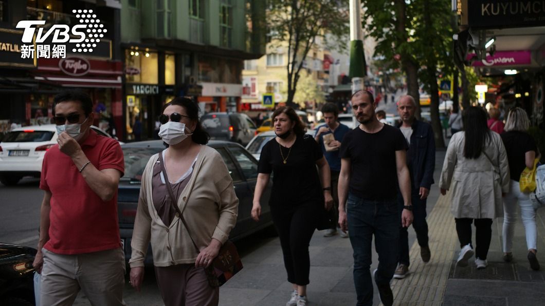 土耳其宣布取消室內戴口罩的規定。（圖／達志影像美聯社）