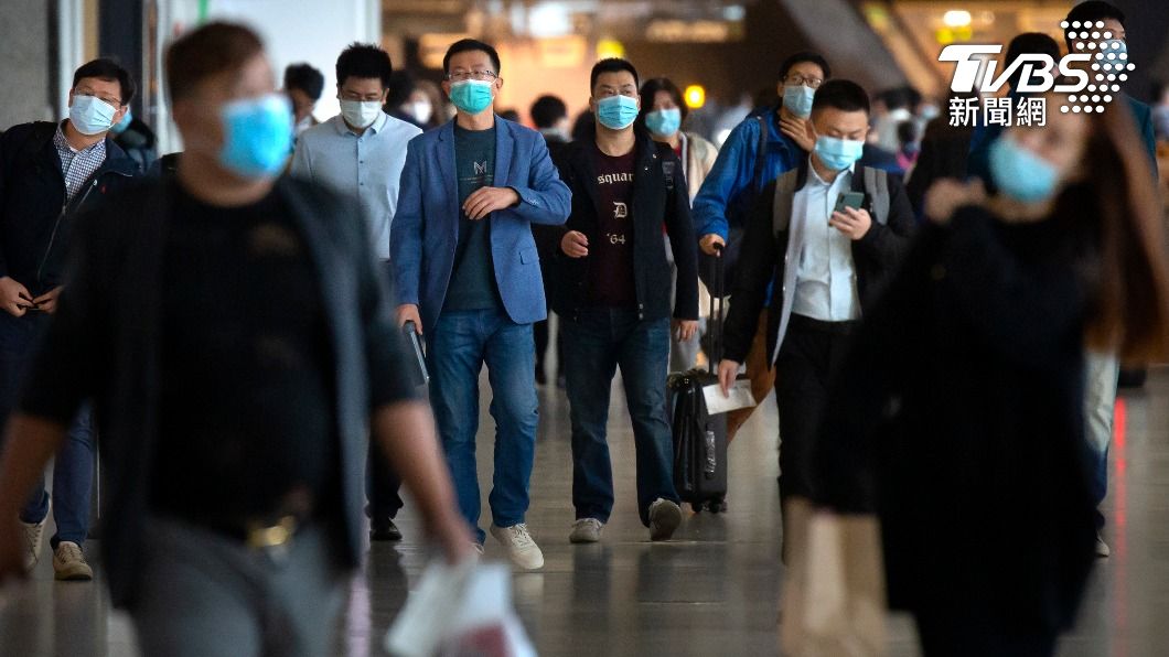 大陸疫情嚴峻。（圖／達志影像美聯社） 新冠病例續增　北京市要求「搭乘大眾運輸」須核酸證明