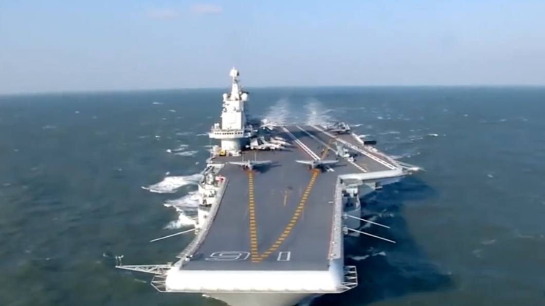 中國海軍遼寧號航空母艦。（圖／翻攝自微博）