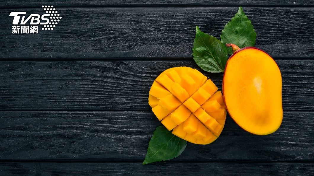 金黃香甜的芒果是夏日最受歡迎的水果之一。（示意圖／shutterstock達志影像）