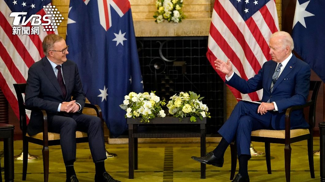 拜登與澳洲新任總理艾班尼斯會面。（圖／達志影像美聯社）