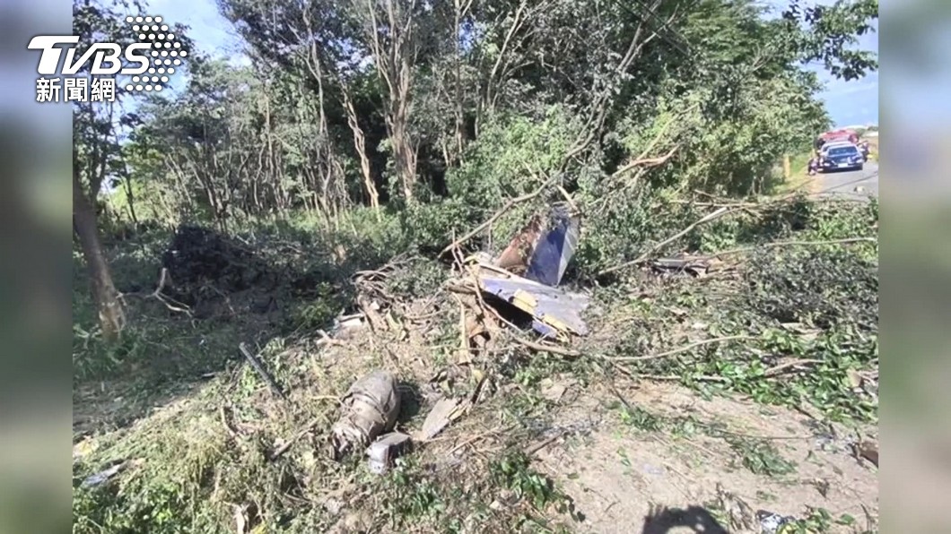 昨日發生AT-3教練機墜毀事故。（圖／TVBS）