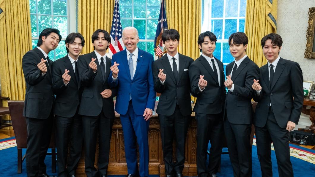 南韓7人團體「防彈少年團（BTS）」上月31日受邀造訪美國白宮會見總統拜登（Joe Biden）。（圖／翻攝自BTS Twitter）