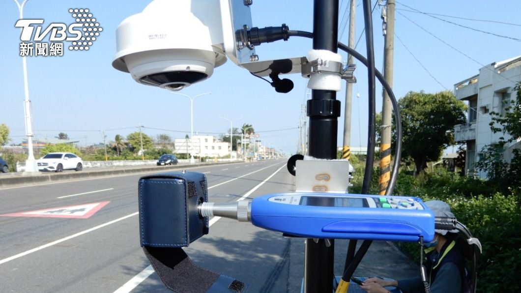 嘉義縣環保局將針對轄內屢遭民眾檢舉路段架設聲音照相系統。（圖／中央社）