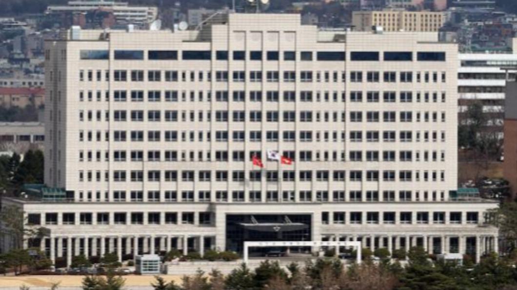 韓國新總統府決定暫時先沿用「龍山總統室」。( 圖／翻攝自環球時報微博)
