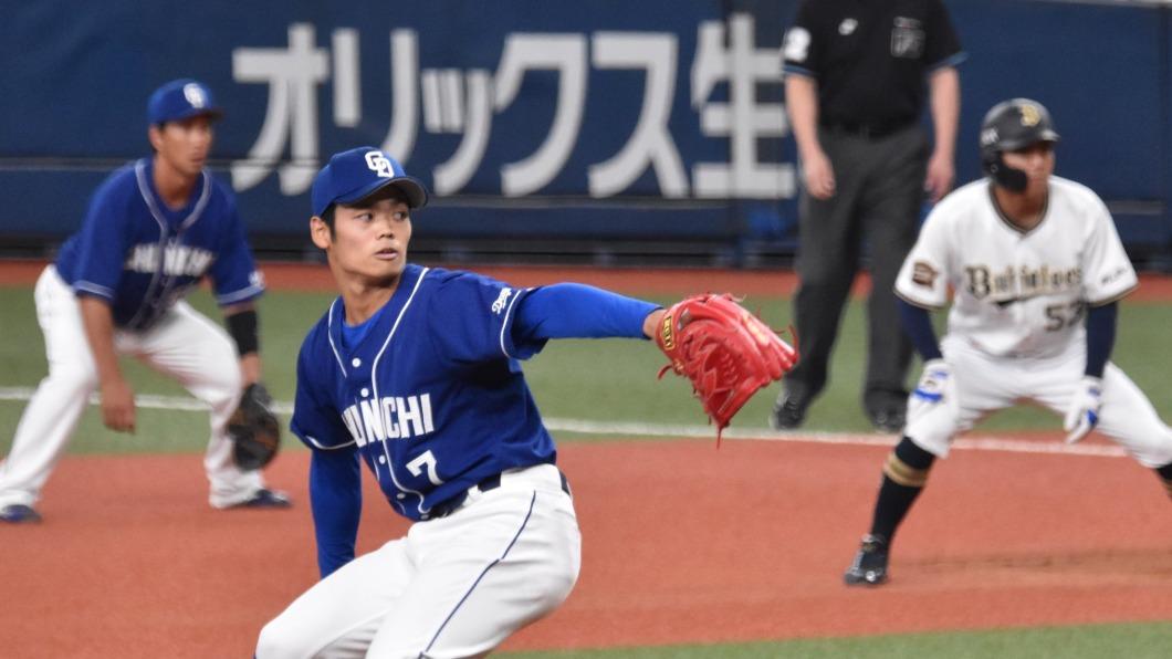 中日龍22歲外野手根尾昂在5月29日登板投球飆出150公里速球。（圖／翻攝自 azaz_kame53推特）