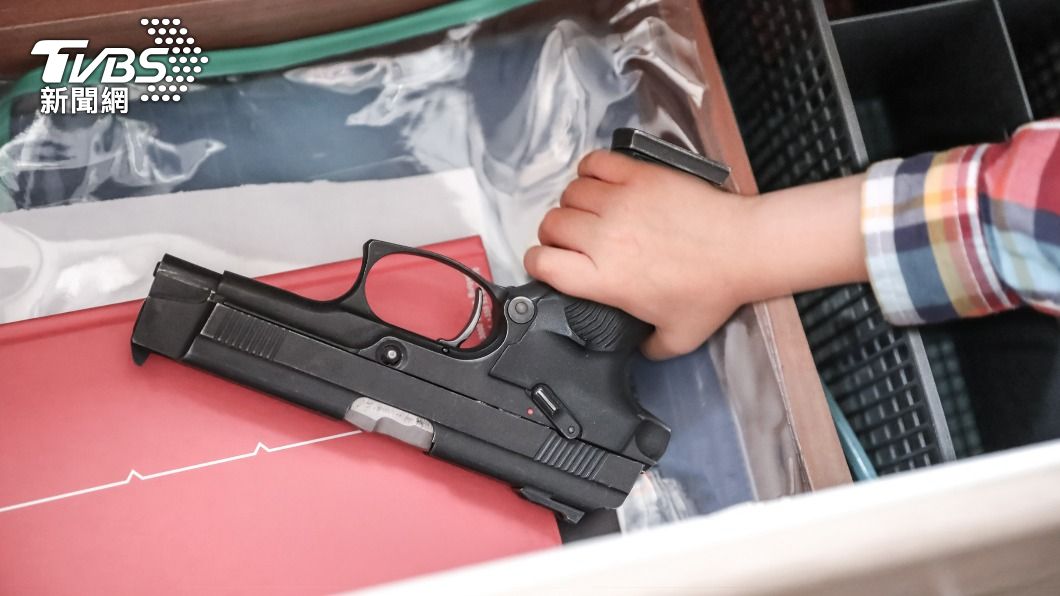 美國10歲女童持槍擊斃母親口角對象。（示意圖／shutterstock 達志影像）