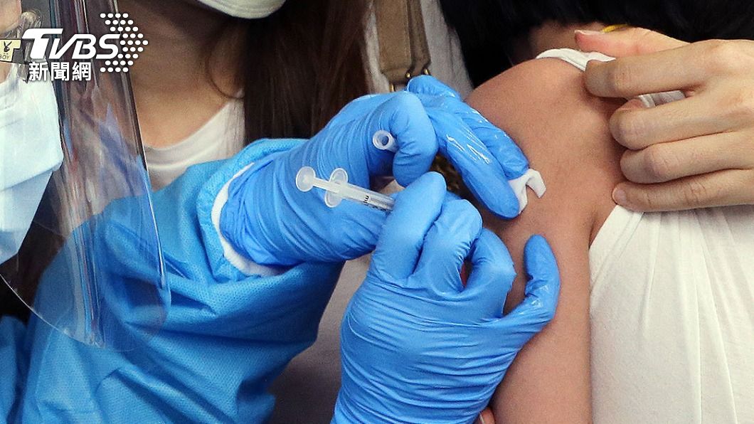 台中23日起開打第2劑兒童輝瑞疫苗。（圖／中央社） 兒童輝瑞疫苗第2劑　台中23日起採三管齊下開打