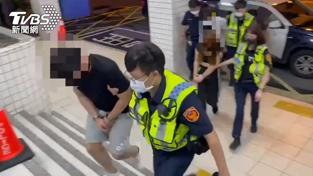 劉男一行人被警方帶回偵辦。（圖／TVBS）