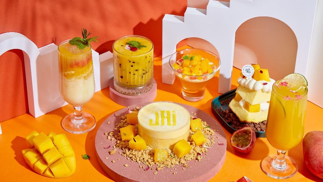 「JAI宅」及「HUN混」也搭上這波熱潮，由主廚設計10款「芒果系」的甜點與飲品。（圖／業者提供）