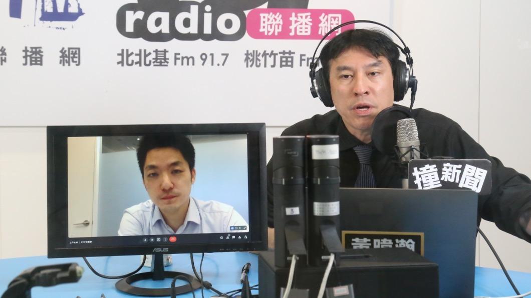 蔣萬安（左）透過視訊接受專訪。（圖／POP撞新聞提供）