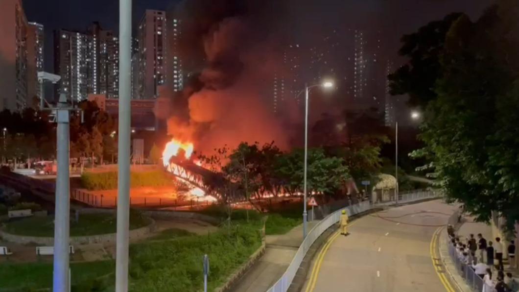 香港元朗區發生火警。（圖／翻攝自TVB）