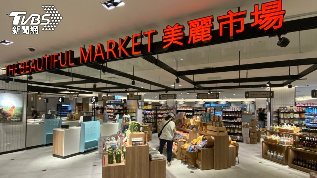 新光三越台北信義新天地A8館B2美食街大翻新，更開了超市。（圖／業者提供）