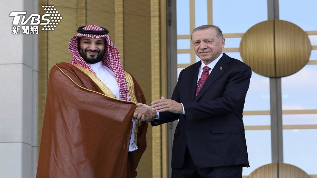 沙烏地阿拉伯王儲穆罕默德與土耳其總統艾爾段見面。（照片來源：AP）