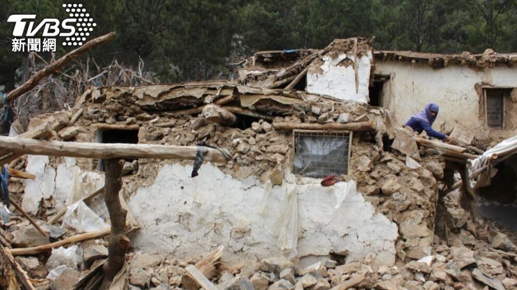 阿富汗規模6.1強震。（圖／達志影像美聯社） 阿富汗強震「逾千人罹難」　外交部捐100萬美元賑災