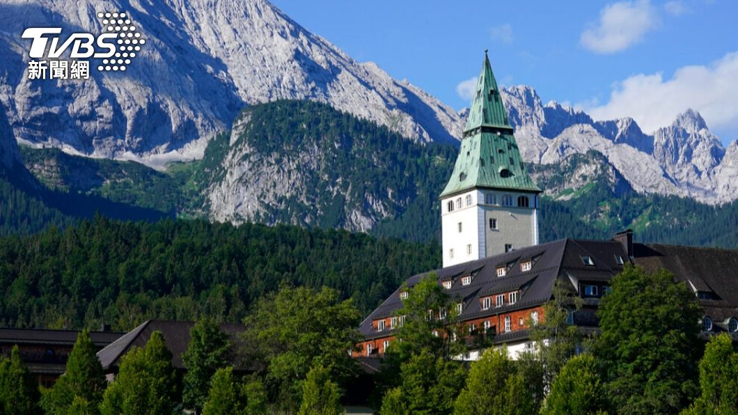 G7峰會在德國巴伐利亞阿爾卑斯山登場。（圖／達志影像美聯社） G7峰會登場！　拜登先爆雷：週二將宣布禁運俄羅斯黃金