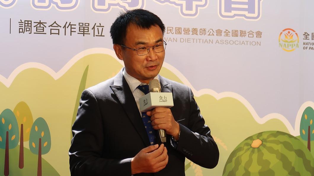 農委會主委陳吉仲今（4）日表示，飼料價格已經到了一個高峰。（圖／TVBS）