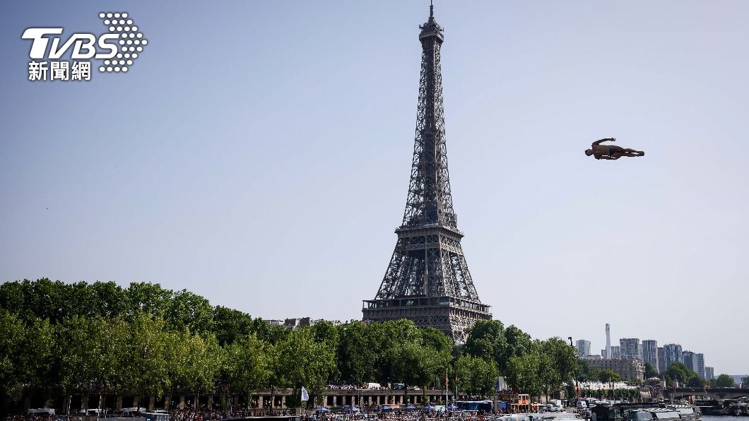巴黎將撥款對艾非爾鐵塔進行大整修。（圖/達志影像美聯社） 為2024奧運完美亮相　法國編18億整修艾菲爾鐵塔