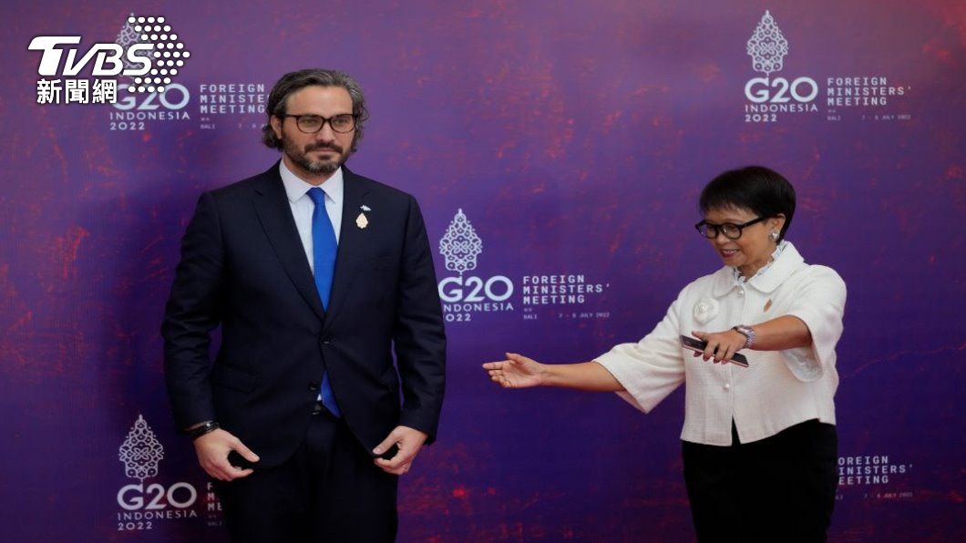 阿根廷外交部長卡費洛，參加印尼舉行的G20活動。 (圖 / AP)