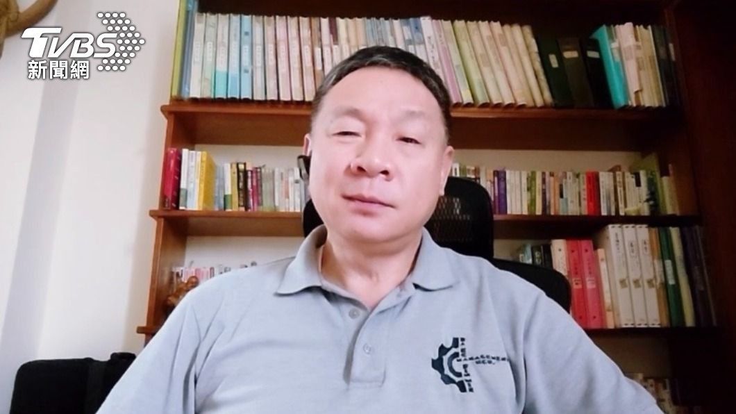 中央大學台經中心執行長、經濟系教授吳大任。（圖／TVBS）