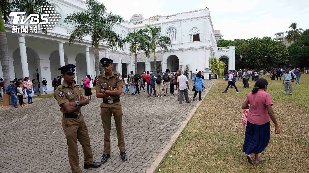 斯里蘭卡示威群眾闖入總統官邸。（圖／達志影像美聯社）