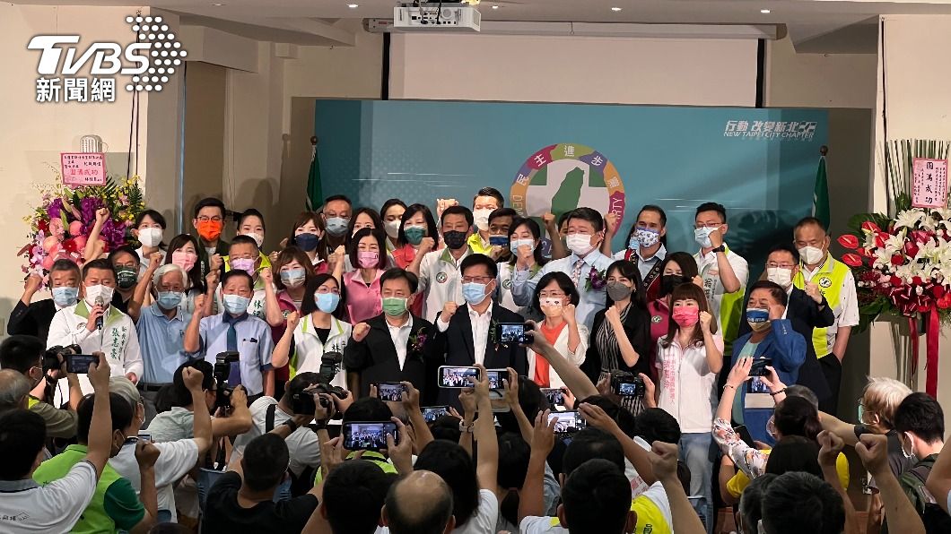 民進黨新北市長參選人林佳龍積極籌組競選團隊。（資料圖／TVBS）