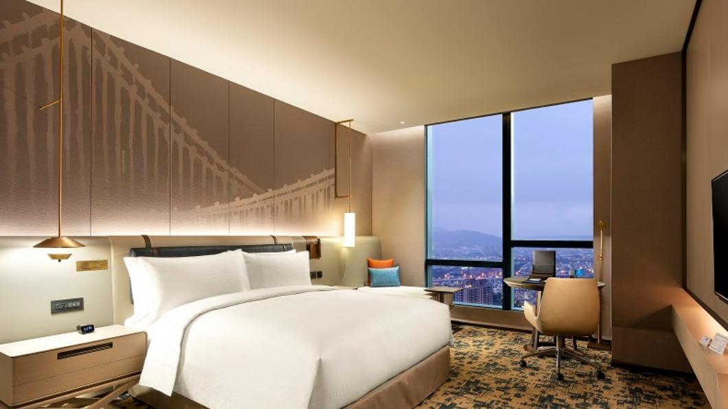 台北新板希爾頓酒店送升等高樓層。（圖／台北新板希爾頓酒店提供）