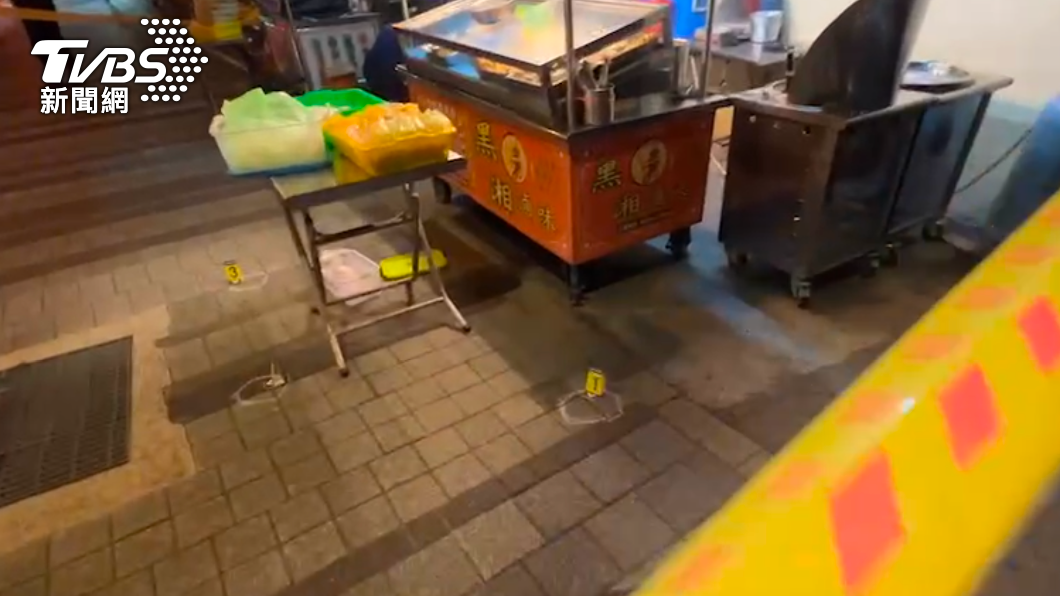 台中一名滷味攤老闆遭槍擊送醫不治。（圖／TVBS）