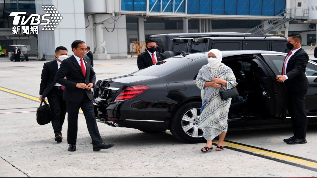 印尼總統佐科威前往北京拜會大陸國家主席習近平，以及國務院總理李克強。(圖 / AP)