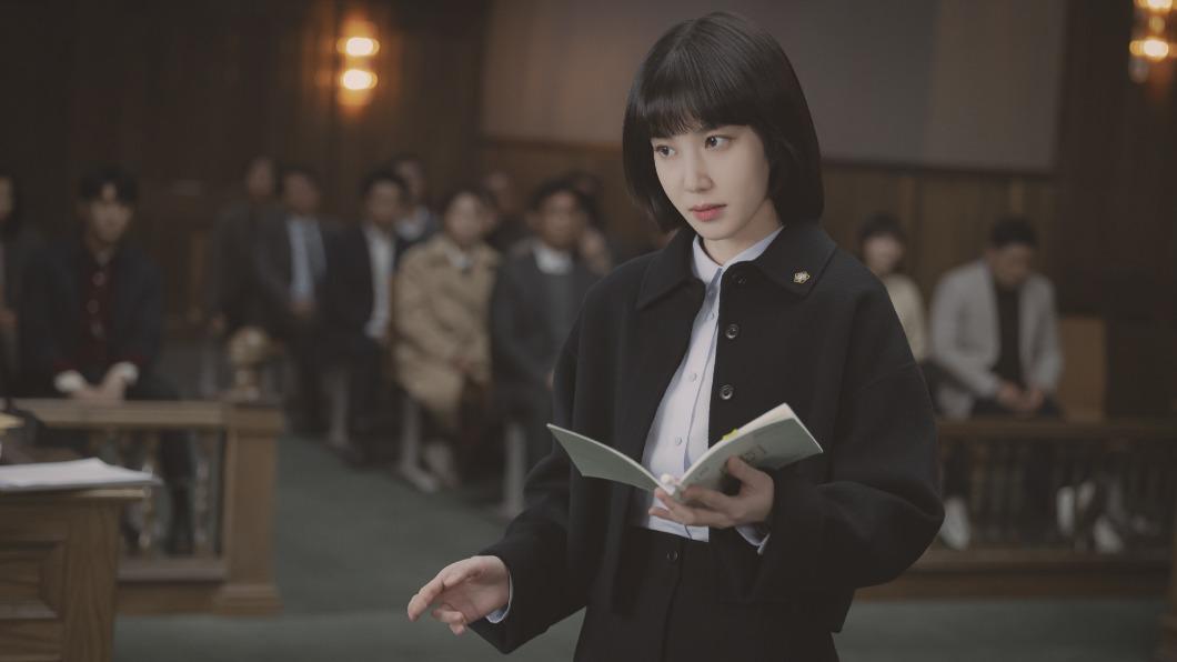 韓劇《非常律師禹英禑》爆紅。（圖/ Netflix提供） 本週8部熱播韓劇／《禹英禑》完結倒數　潤娥、秀英搶當最美護士