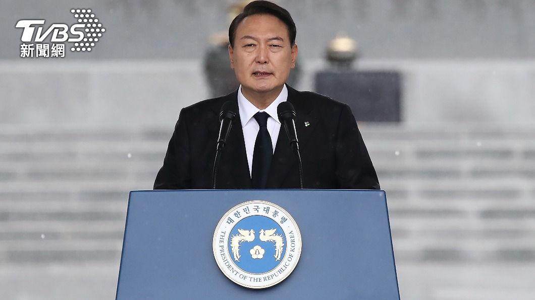 南韓總統文在寅上任時，承諾裁減公共組織人力。（圖／達志影像美聯社）