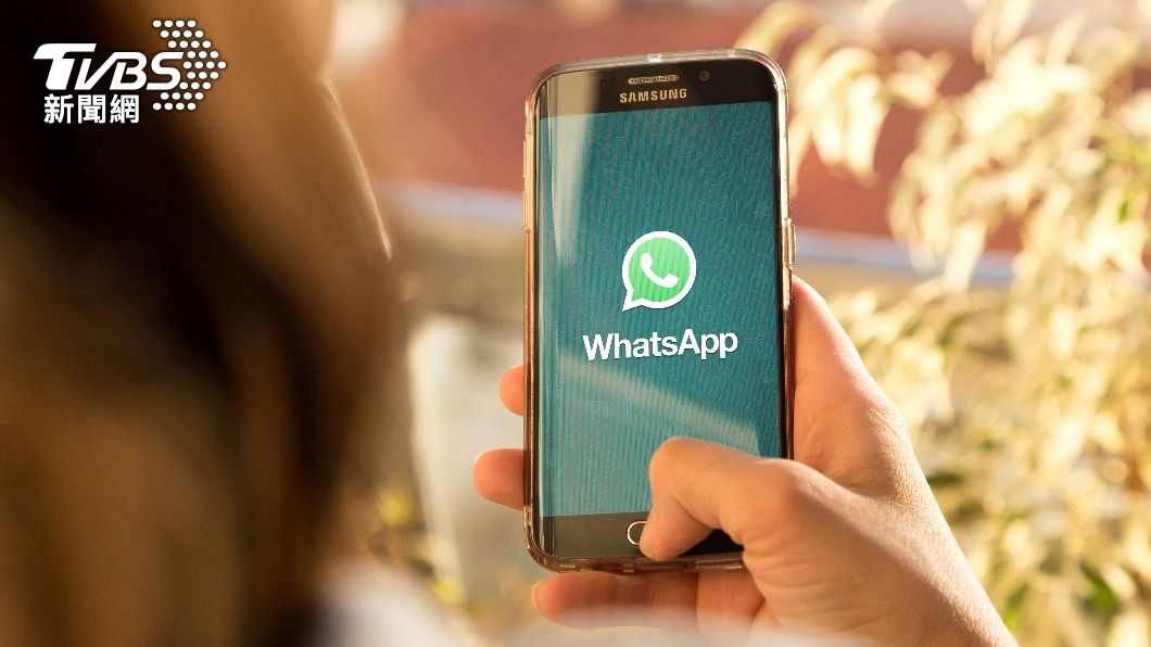 WhatsApp出現Bug，點擊不明網址會造成手機短暫當機。（示意圖／shutterstock 達志影像）