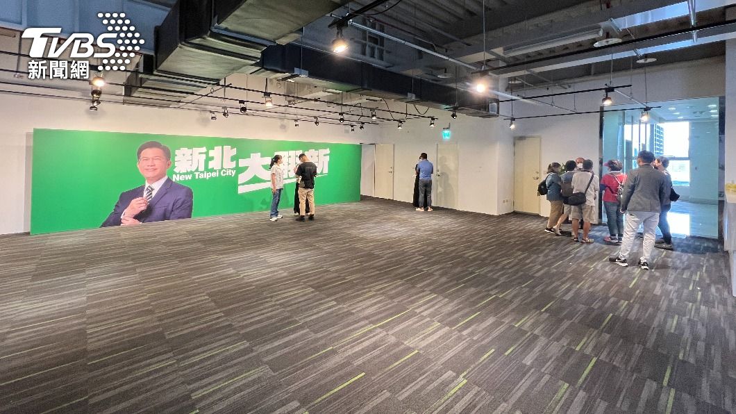 民進黨新北市長參選人林佳龍正式進駐競選辦公室，占地約300坪的空間看來頗為寬敞。（圖／TVBS）