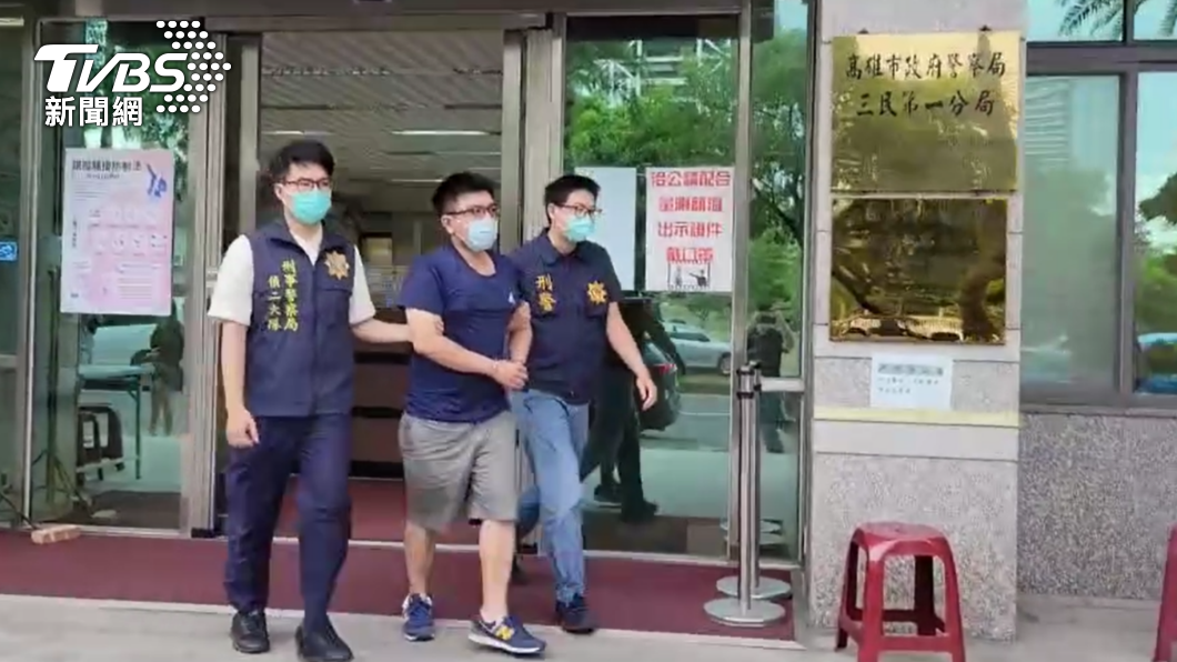 涉嫌在網路販賣快篩試劑、航空里程數的劉男被警方移送法辦。（圖／TVBS）