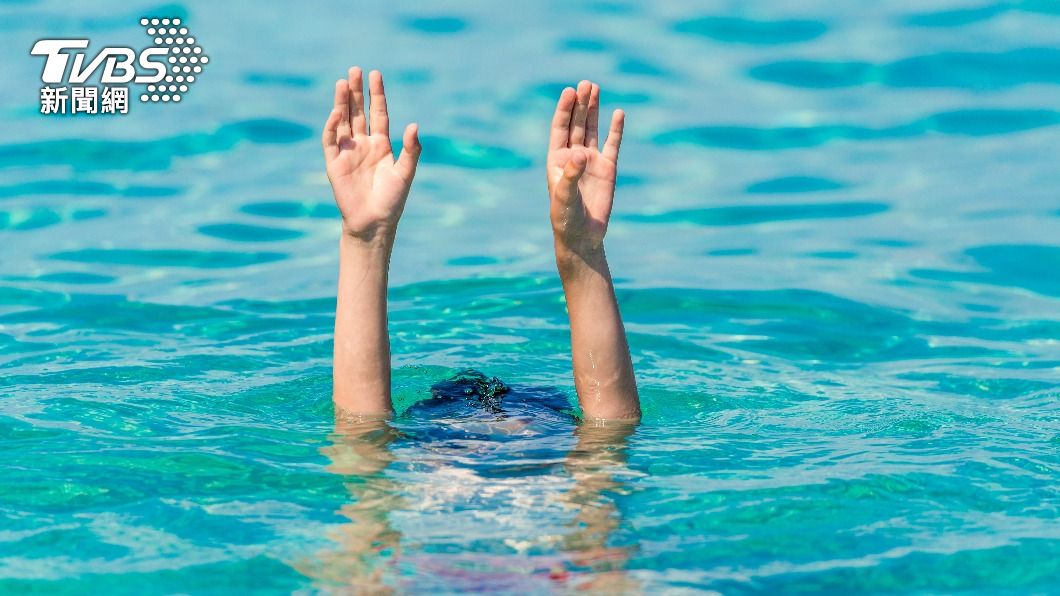根據美國疾控中心的數據，69%的孩童溺水事件並非在水裡發生。（示意圖／shutterstock達志影像） 近7成孩童溺水不在水中！　醫：父母須警惕「乾性溺水」