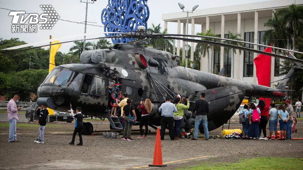 中美洲尼加拉瓜陸軍現役的米17直升機。（圖/達志影像路透社）
