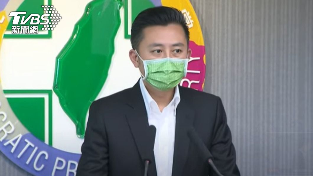 林智堅今日下午宣布退出這次桃園市長選舉。（圖／TVBS）